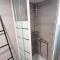 Penthouse spacious w super wifi & terrace, 2 min from metro - Atény