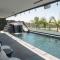 New Modern Luxury Estate - Pool, Slide, Grotto - San Diego