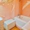 Nice Home In Janailhac With Wifi - Jourgnac