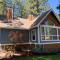 BLUEBEARY PINES-PERFECT ESCAPE-PRIVATE HOT TUB-WALK to SKI SHUTTLES - Big Bear Lake
