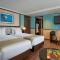 Halong CAPELLACRUISE - Member of Lyra cruise collection