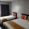 One World Hotel - 古来