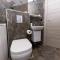 New Studio for 2, Free Private Garage Spot, Wi-Fi, 200 m from Mall of Split - Split