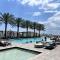STAY AT THE TOP WITH AMAZING VIEWS By rent4us - 好莱坞