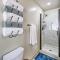 Lakeview Blue Oasis in Hot Springs Lake Access