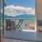 Stunning view lakeside apartment - Larihome A11