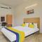 Itsy Hotels Flowers Park - Nashik