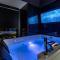 4 Suites " unconventional living rooms "