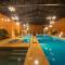 Quindeloma Art Hotel & Gallery