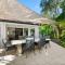 Central Tropical Oasis with Pool