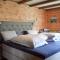 6 Bedroom Beautiful Home In Vossestrand