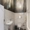 Bohemian Dream Home In The Absolute Center w 2BR/2BT