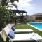Kalufa Surf House