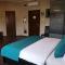 Parton Hotel & Bowling
