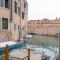 Venice Campo del Ghetto Novo - Lovely apartment with canal view