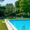 Peaceful retreat in Drome Provencale Castel