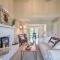 Relaxing Townhome, 4 Mi to Mizzou University!