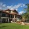 Sara Beachfront Boutique Resort