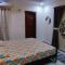 Luxurious Upscale 2Br with backup UPS Acs and wifi