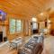 Perfect Couples Cabin w 2 Person Spa Bath