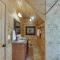 Cabin Near Helen, GA w Jacuzzi & Hot Tub - Cleveland