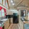 2 Person Jacuzzi Spa w Creekside Firepit