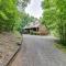Private Luxury Cabin w Pool Table and Firepit - Cornelia
