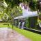 The Chesterton Hotel