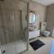 4 GENTLEMEN VILLAS with private jacuzzi