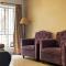 The Aster Homestay - Bedrooms & Apartments