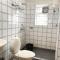 The Aster Homestay - Bedrooms & Apartments