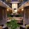 The Stables Inn & Suites - Salem