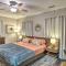 4 Mi to Dtwn Dallas Gem with Furnished Patio
