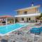 Villa with Private S Pool-Theologos by GHH - Theológos
