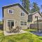 Portland Home with Private Hot Tub 9 Mi to Downtown