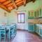 Quiet holiday home in Sellano with swimming pool a few kilometers from Rasiglia