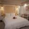 Showart Hotel