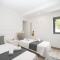In Downtown - Villa Serenity