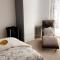 SEMEC luxury apartment - Wainscot