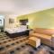 Quality Inn & Suites Mount Chalet - Clayton