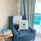 Sun Splashed Condo! Steps to Beach and 2 Pools Galveston Island - 加尔维斯敦
