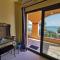 Pelekas Beach Apartments Rolling Stone