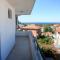 Yanevi Apartments