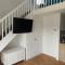 1 Bedroom House with Garden and off road private parking