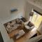 1 Bedroom House with Garden and off road private parking
