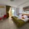 Garsoniere Victor Seaview Aer Conditionat Bucatarie proprie Primim Carduri Vacanta 150 m de plaja Reyna Beach