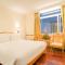 Romance Hotel