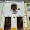 O Templário Sonolento, Perfect location in historic center
