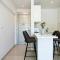 Phaedrus Living - Seaside Executive Flat Harbour 207