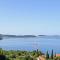 Paula Apartment - Green home by the sea